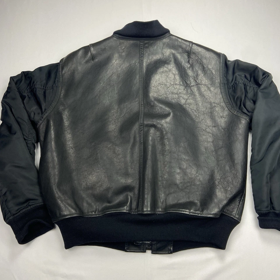 Винтажная куртка-бомбер 90-х DKNY смешанные материалы черная кожа и нейлон стеганая подкладка - Изображение 2 из 4