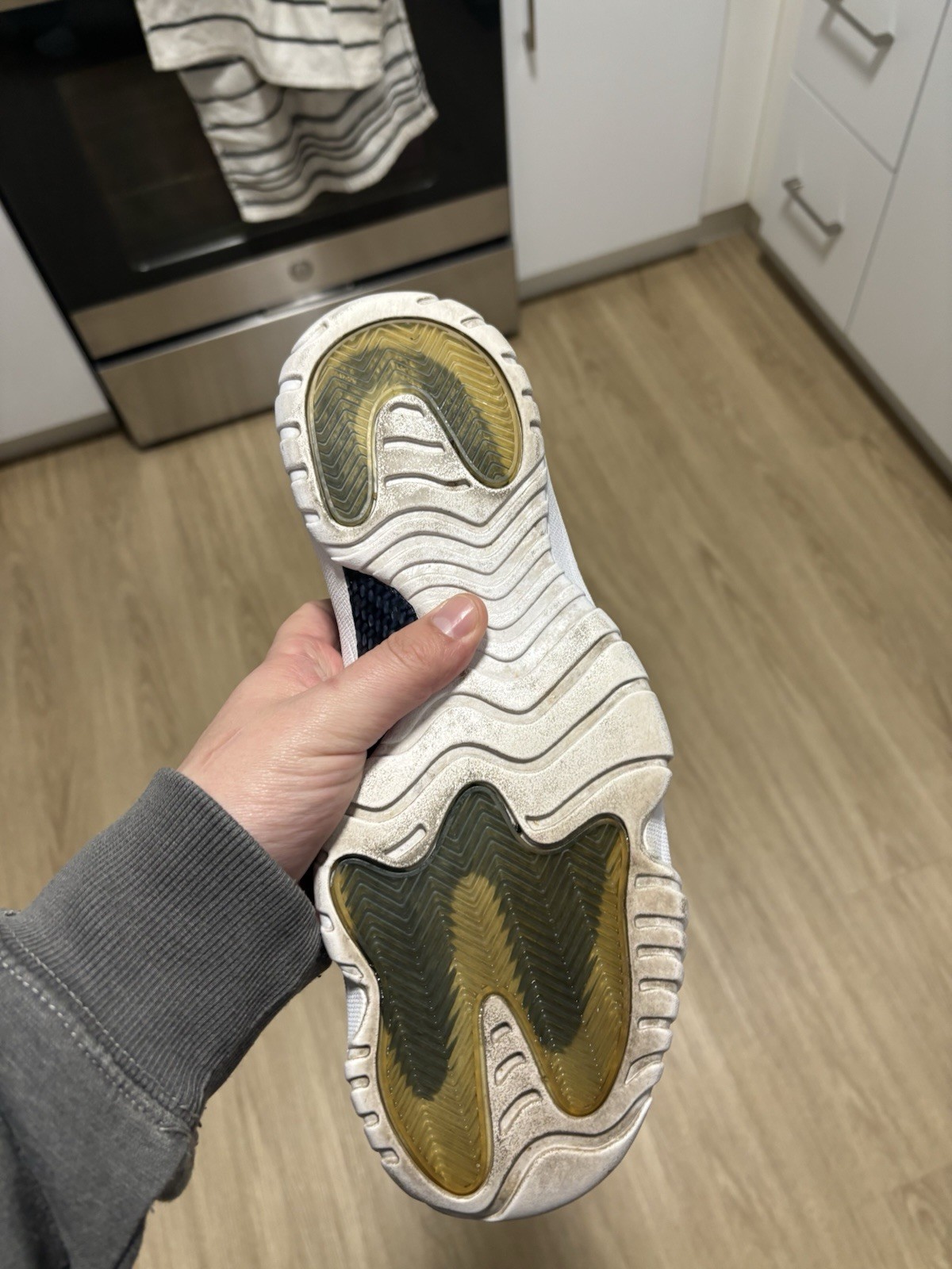 Jordan Future - image 6