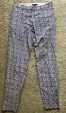 Women’s H&M Black/creme Straight Leg Dress Pants slacks w/pockets Geometric