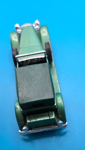 Matchbox Models Of Yesteryear 1930 Model J Duesenberg Town Car Green Die Cast - Picture 4 of 5
