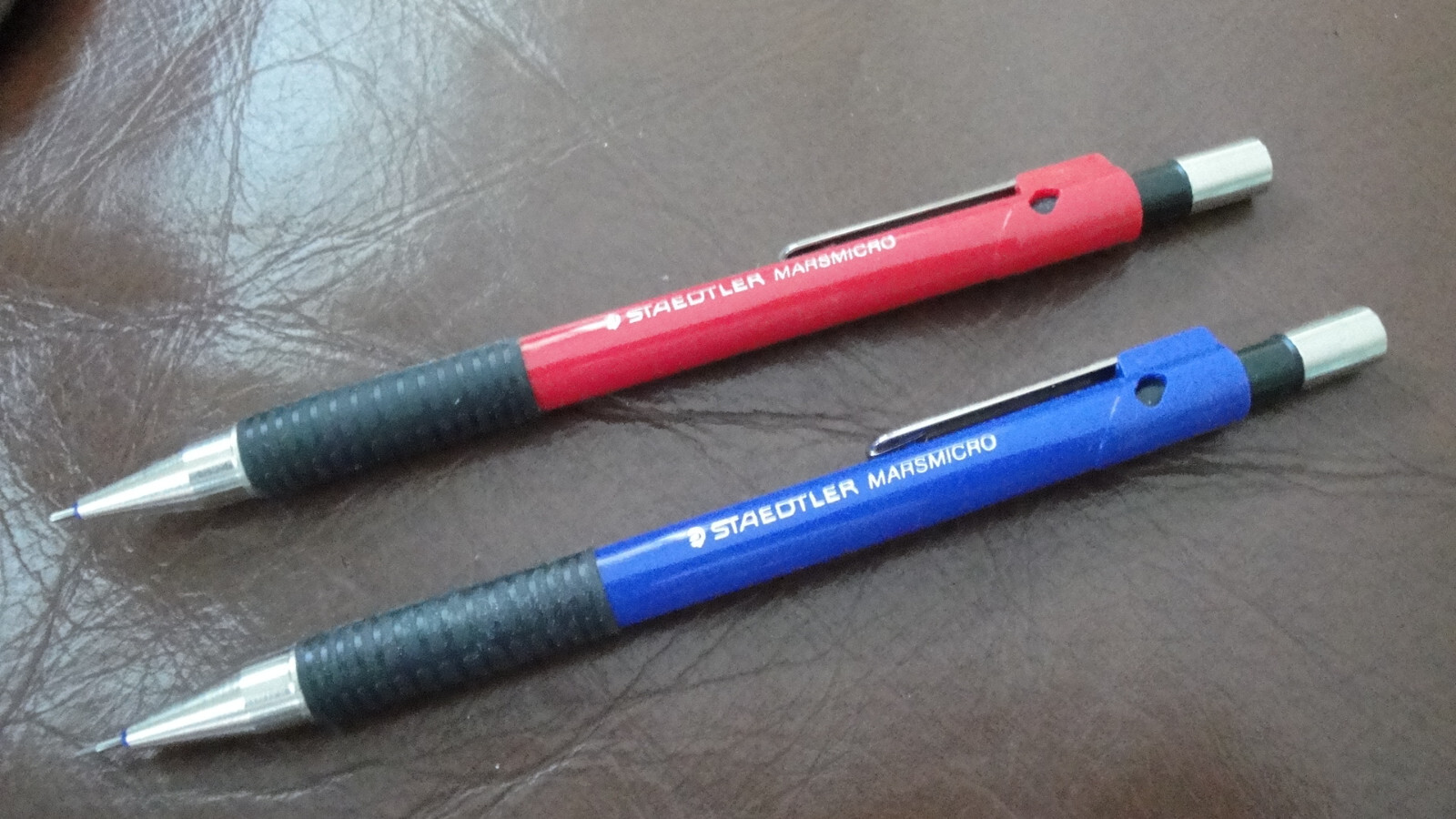 STAEDTLER MARSMICRO MECHANICAL PENCILS 0.7 MM LOT 2 PC