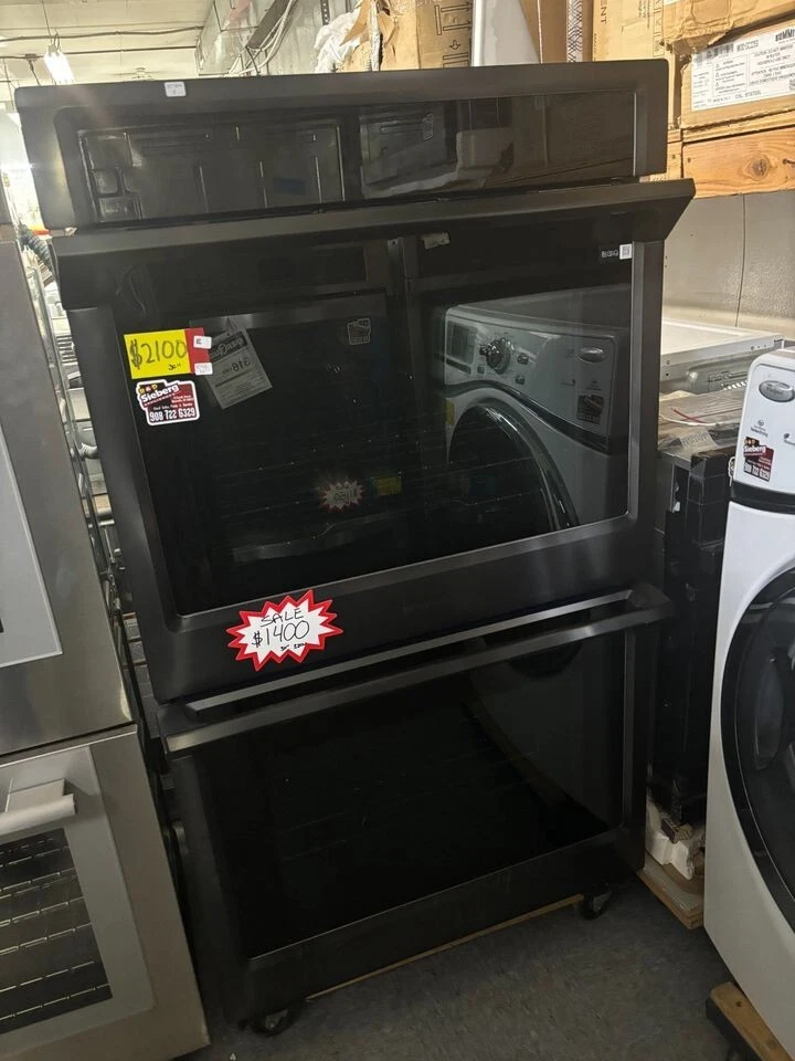 NEW scratch/dent Samsung 30" Electric Double Wall Oven NV51K6650DG - Image 2 of 3