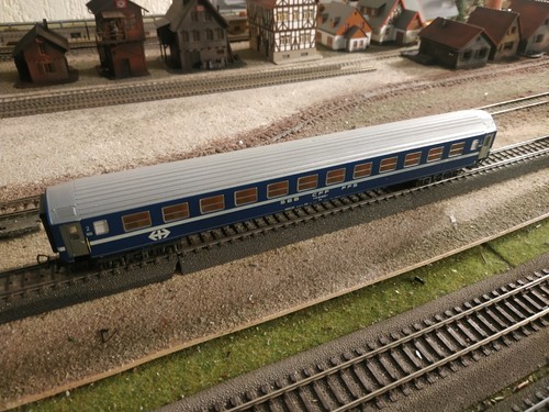 LILLIPUT LONG PASSENGER WAGON SBB CFF FFS 5185 50-70 008-3, SCALE HO - Picture 2 of 9
