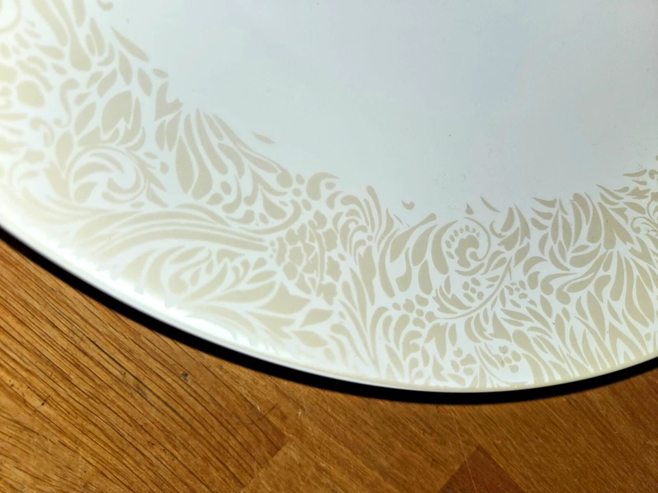 Denby Monsoon Lucille Gold Tableware - Available Individually - Image 2 of 4