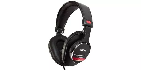 SONY MDR-CD900ST STUDIO MONITOR HEADPHONES From JAPAN