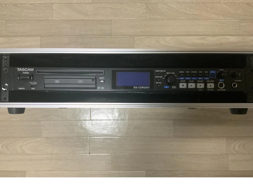 TASCAM SS-CDR200 Rackmount CD Recorder Used Studio Equipment - Image 3 of 4