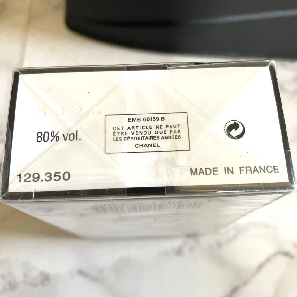 Novo CHANEL No 19 Eau de Parfum 50ml/1.7fl oz Vintage Selado - Imagem 3 de 3