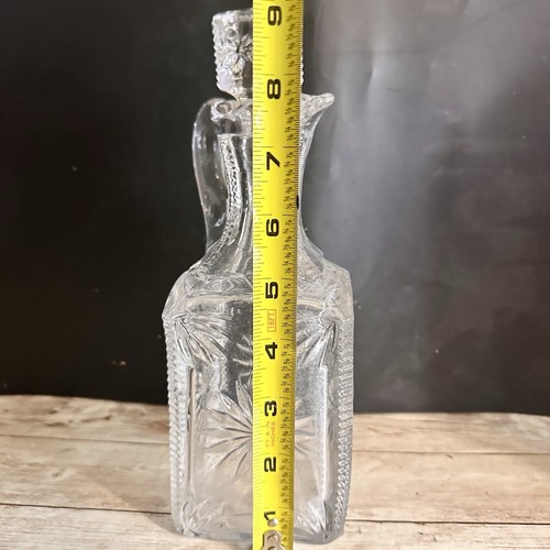 Vintage EAPG Flint Clear Glass Cruet/Decanter - Picture 4 of 5