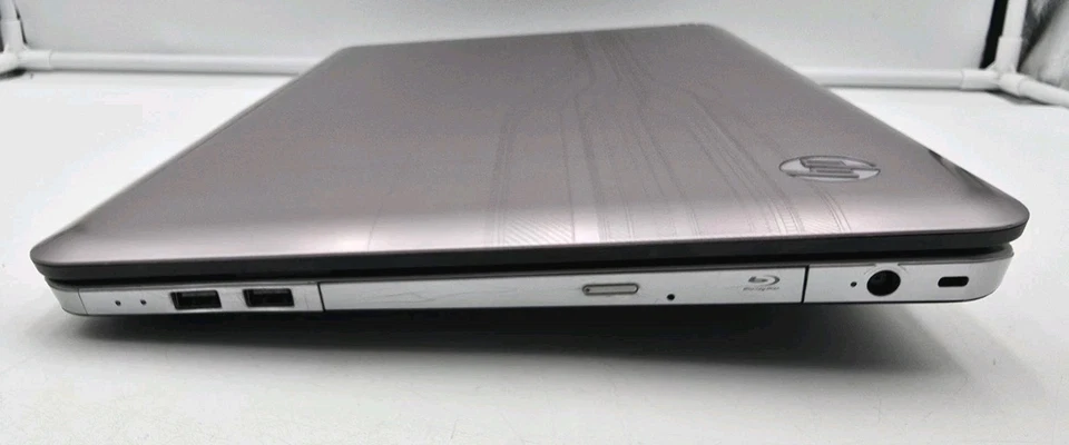 HP Pavilion DV7-4064DX funcionando y restablecido. Leer descripción. Piezas/reparación Foto 3 de 4