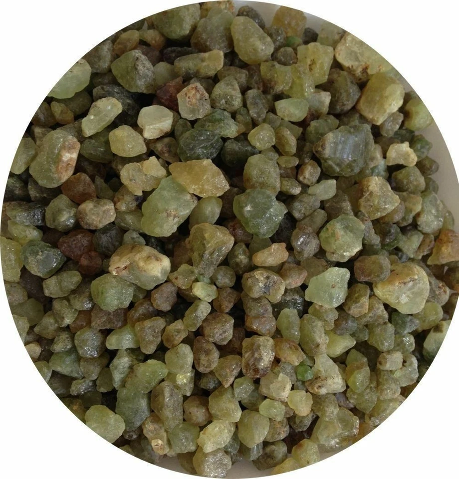 50 carats Rough green garnet From Mali bg001, best deal in the market - Image 2 of 4