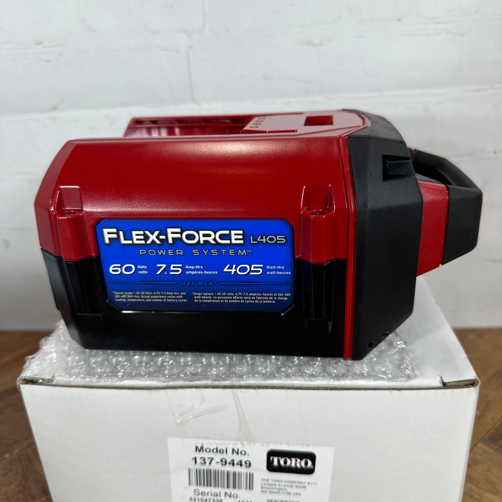 Toro FlexForce 60V 7.5 Ah 405 Watt Battery 88675 & 60V Charger 88602