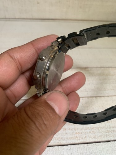 CASIO G SHOCK DW 5600C 901 Needs A Battery - Picture 3 of 7