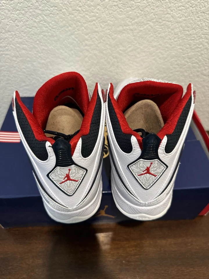 Talla 8.5 - Jordan Olympia - UWR Blanco - TOTALMENTE NUEVO Foto 2 de 4