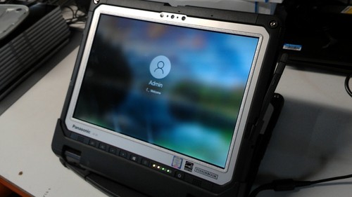 Panasonic Toughbook Touch CF-33 i5- 8GB 266Mhz, 256GB SSD 12" MILITARY GRADE - Picture 9 of 20