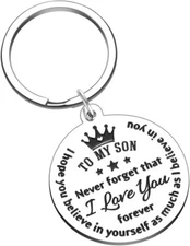 To My Son Keychain Gifts from Mom Dad to Son Inspirational Birthday Gifts