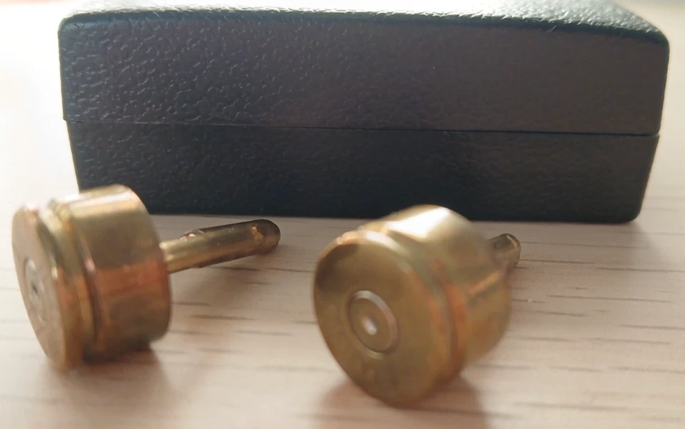 Gemelos de latón de 7,62 mm Foto 2 de 4