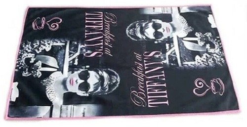 Nuevo Audrey Hepburn Rosa 24" Plato de Cocina Toalla Desayuno en Tiffany's Foto Nuevo en Paquete - Imagen 3 de 3