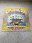 The Beatles - Magical Mystery Tour - 1LP Vinyl - w/24pg Color Picture Book