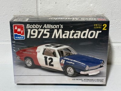 AMT Ertl 8116 1/25 12 1975 AMC Matador Bobby Allison NASCAR Model Kit SEALED NEW