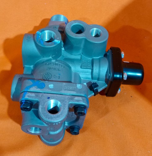 Bendix K033221 Spring Break Valve