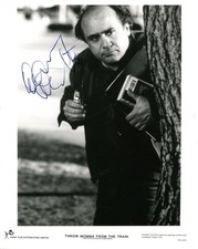 Danny DeVito ACTOR autograph, signed publicity photo