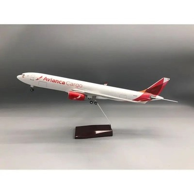 Avianca Cargo Airbus A330 Flugzeugmodell 43cm Flugzeugmodell Rad und Ständer