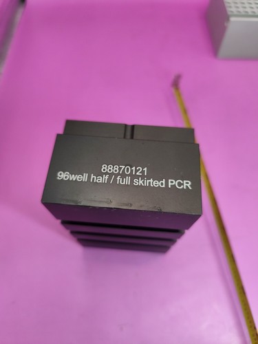 88870121 Heating Metal Block 96 Well Half/Full Skirted PCR Thermo Scientific - Picture 9 of 9