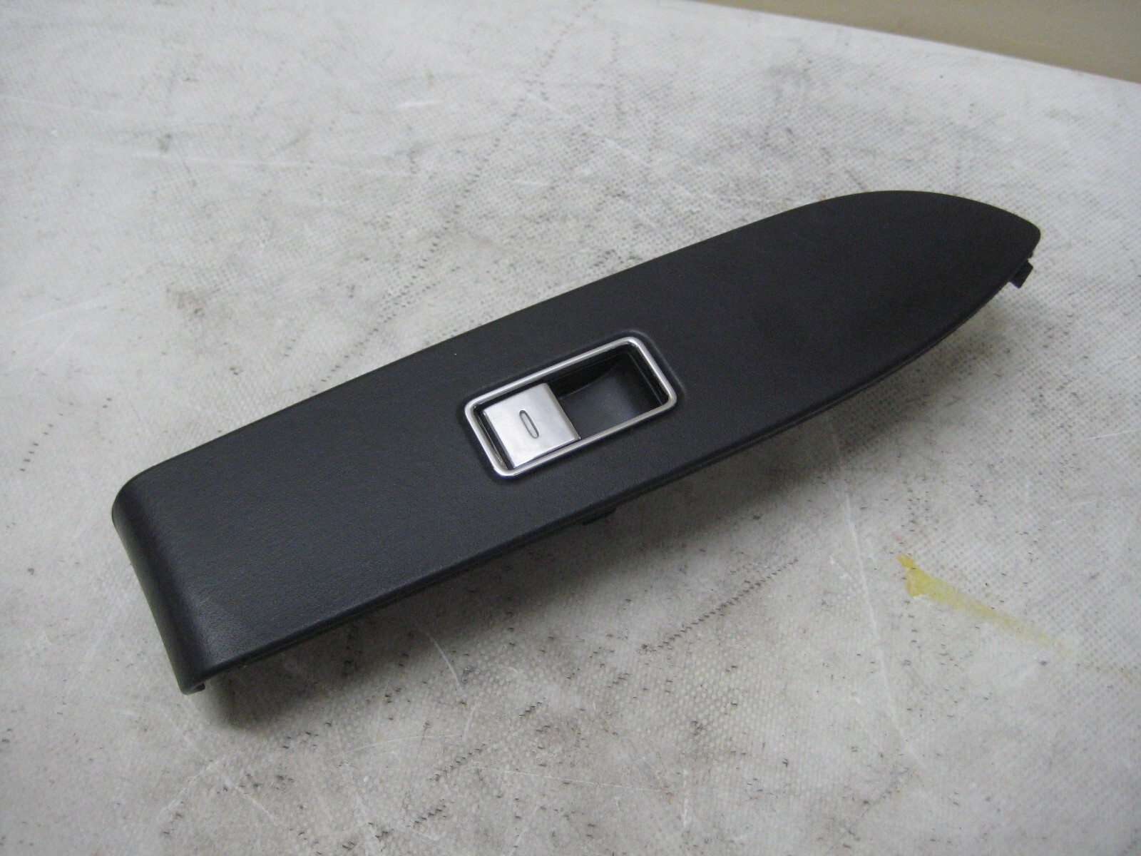 2003-2010 BENTLEY CONTINENTAL GT RIGHT PASSENGER SIDE POWER WINDOW SWITCH OEM