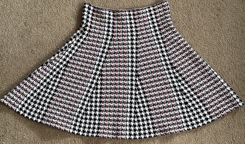 Coco And Shay Medium Skirt