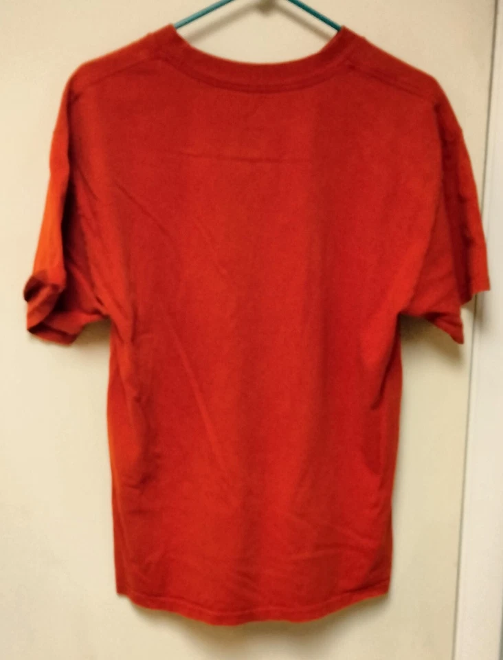 ПРОСТО ДЛЯ СПОРТА КРАСНАЯ ФУТБОЛКА МАЛЬЧИКОВ / МУЖСКОЙ РАЗМЕР СРЕДНИЙ B15 - Изображение 2 из 3