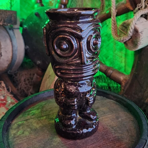 Trader Vic's Portland Second Tiki Mug by Munktiki