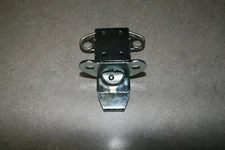 Twist Lock Latches (30ea)