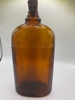 Hiram Walker & Sons Walkerville Canada Pint Whiskey Bottle Amber