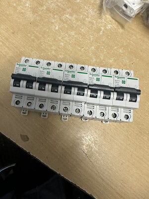 Schneider Multi9 C60SP C16A 2-polig 16Amp MCB X 5