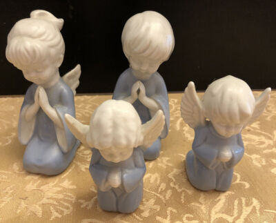 4 Vintage Japan Family Of Angels Praying, Figurines Blue VGC - Mom Dad Boy Girl