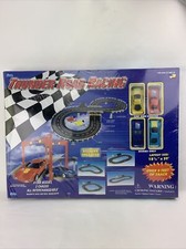 New Vtg EXCITE Thunder Road Racing Track Set 4 RC Cars Battery Operated 7210