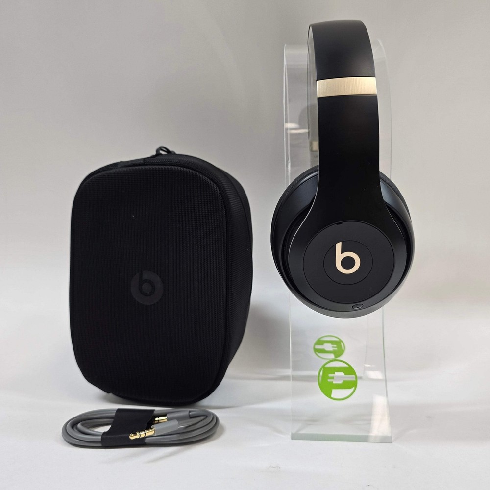 Beats Studio Pro Black/Gold A2924