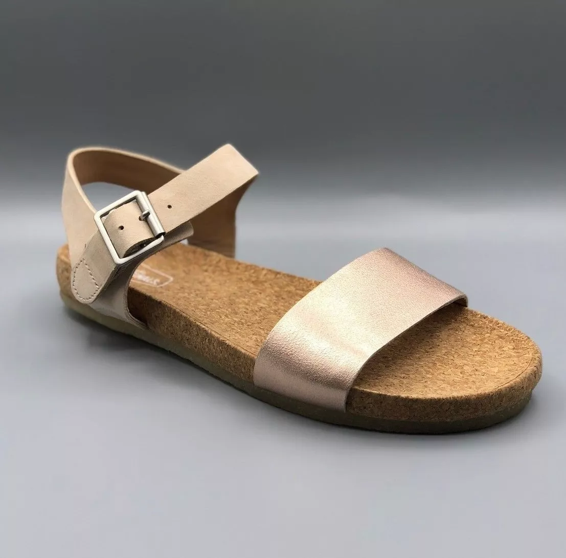 NEW Clarks Originals