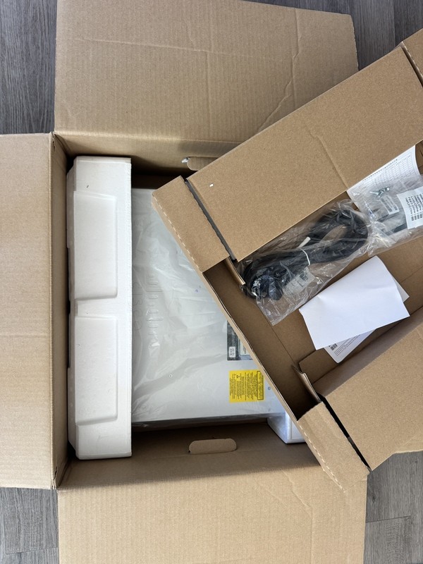 Cisco C9300-48U-E Brand New Switch