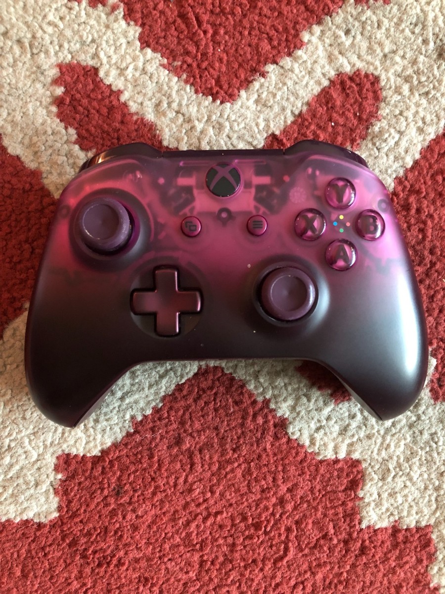 Xbox One Phantom Magenta Wireless Controller Limited Edition Preowned Great