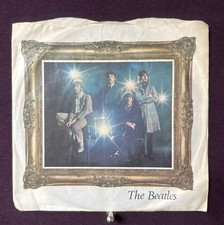 The Beatles Strawberry Fields R5570 Solid Centre, 1st Press M- Rare picture cvr