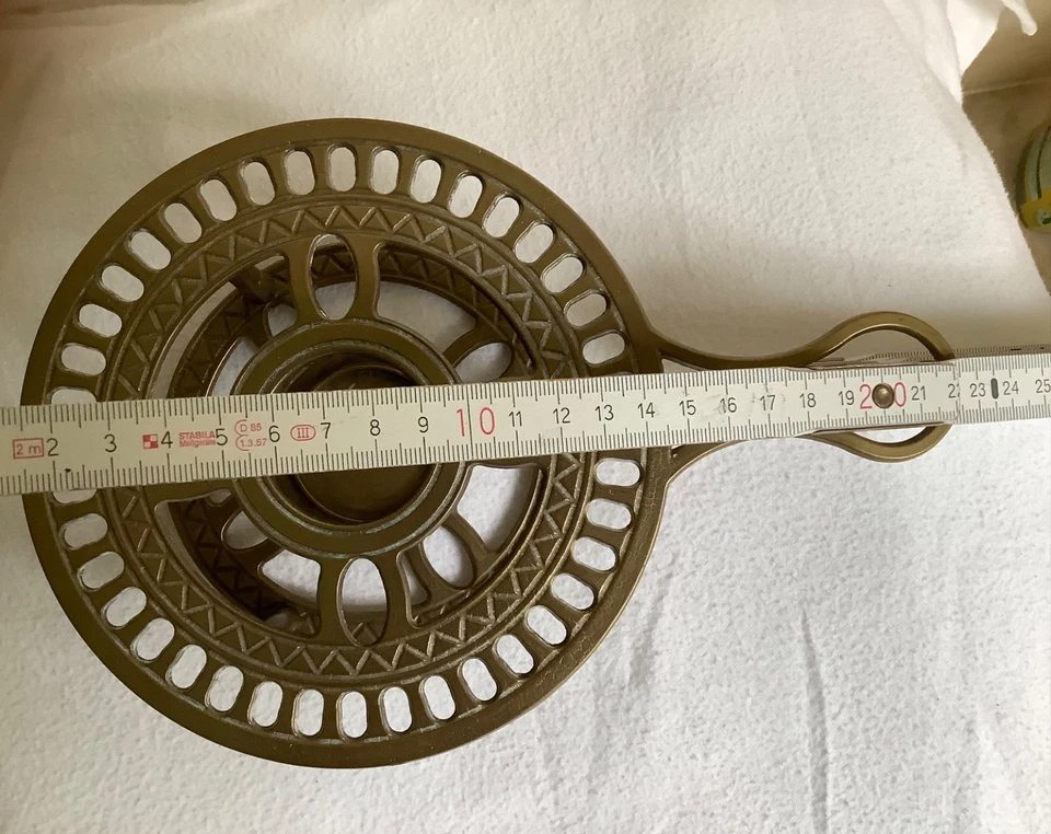 Schönes Vintage Messing Stövchen,Topf Untersetzer Messingguss - Bild 4 von 4