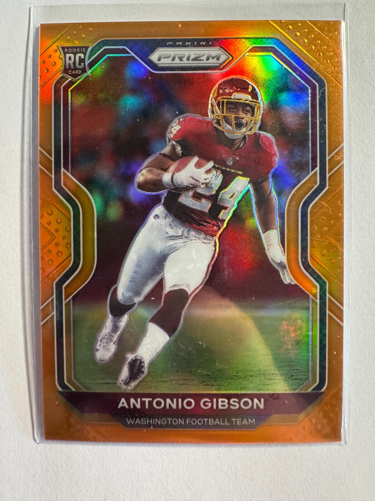 K263,413 - 2020 Panini Prizm Prizms Orange #384 Antonio Gibson #/249