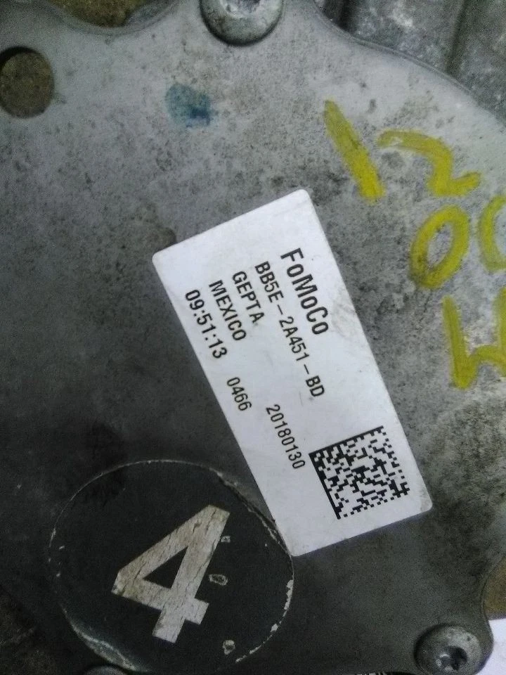 Ford Edge 2018 bomba de inyección de aire 2,0 litros, accionada mecánicamente Foto 2 de 4