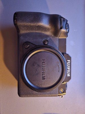 Fujifilm GFX 100S 102MP Medium Format Mirrorless Camera Body - PLEASE READ