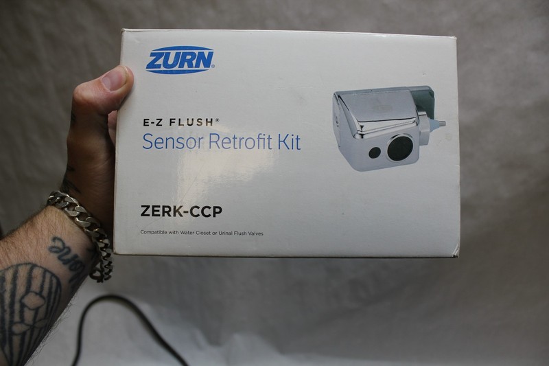 Zurn AquaSense® E-Z Flush® Retrofit Kit with Complete Plastic Cover - ZERK-CCP