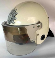 Römer Polizeihelm P14 Einsatzhelm Hamburg Helm Gr 56-58 mit Visier Demo Polizei