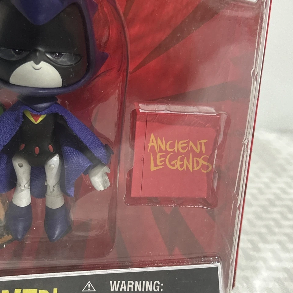 Teen Titans Go! Figura Cuervo 4" Con Libro de Hechizos Antiguos Jazwares NUEVO JUGUETE SELLADO Foto 3 de 4