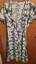 Cider Floral Wrap Dress V-Neck Flutter Sleeve Ruffle Tie Midi Gray M