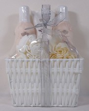 Angel Fashion Rose Gift Basket for Women. Rose Shower & Bath. New & Sealed.